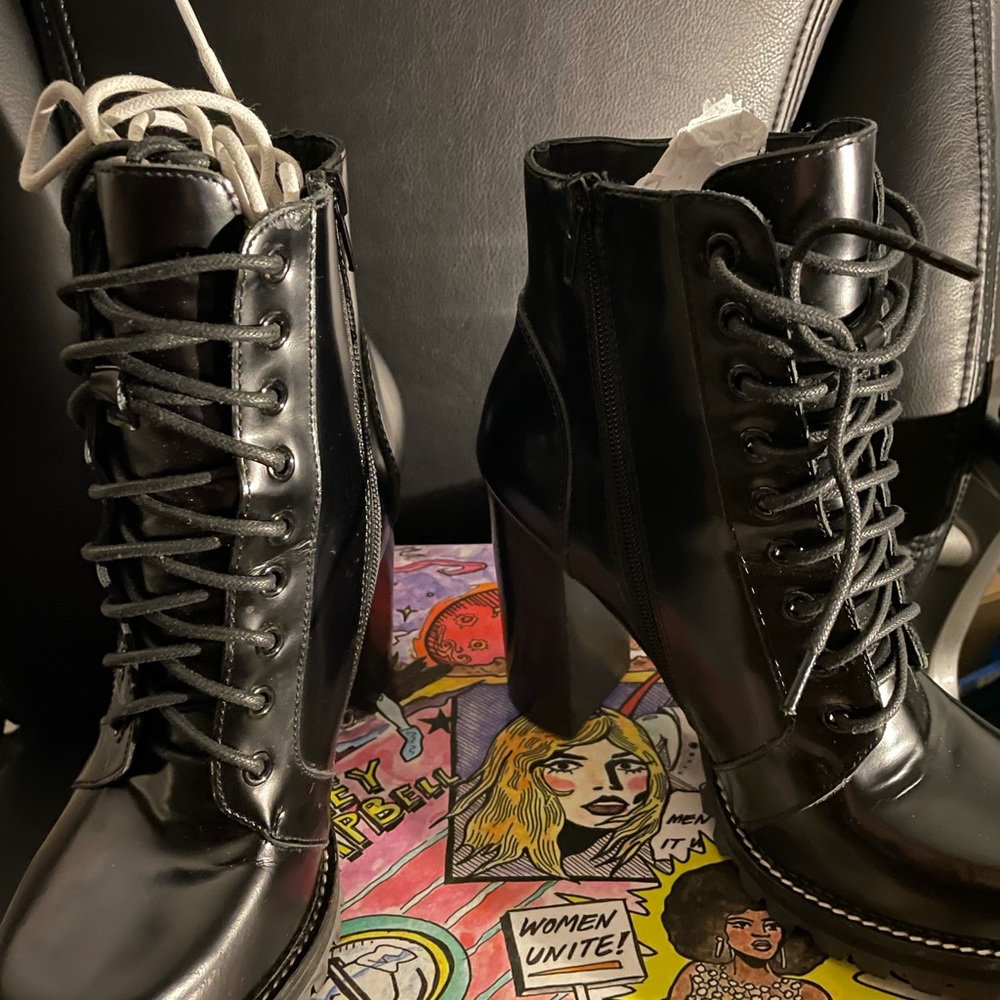 Jeffrey Campbell Legion boot size 8.5